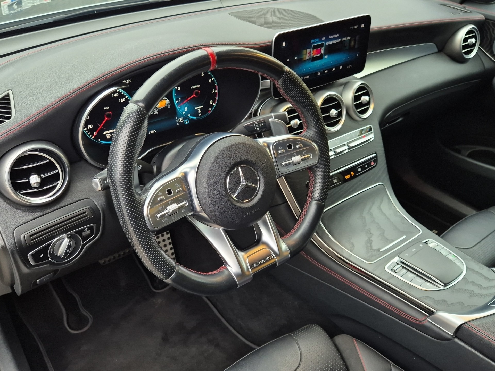 MERCEDES-BENZ GLC 43 AMG 4Matic 9G-Tronic-image-9