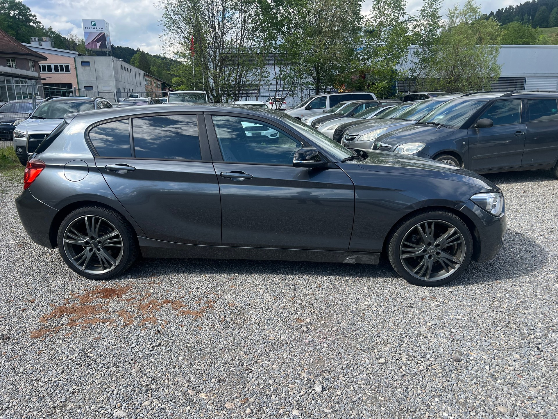 BMW 118i Urban Line Steptronic-image-7