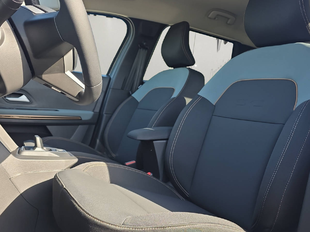 DACIA Jogger 1.8 Hybrid Extreme-image-9