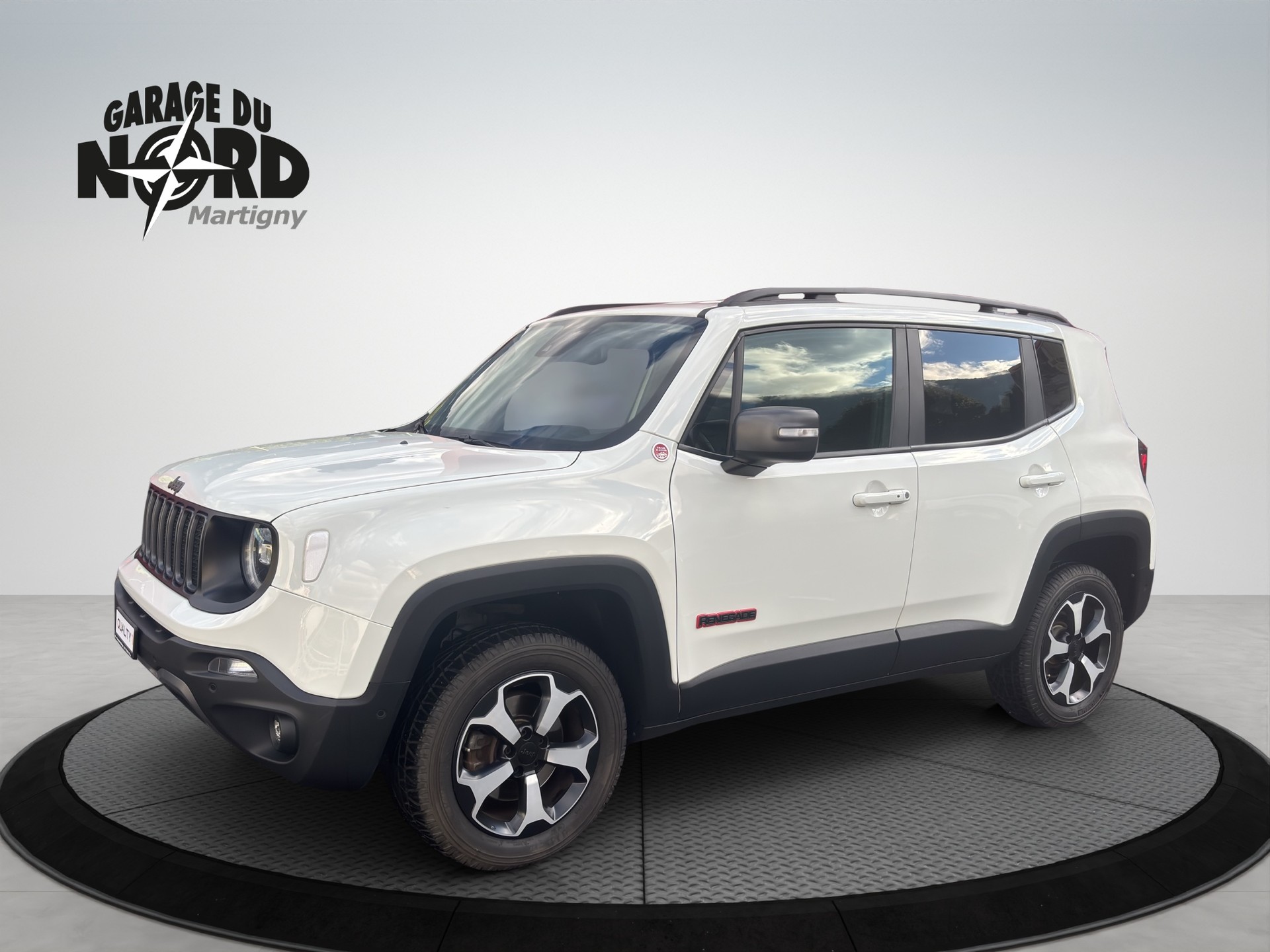 JEEP Renegade 2.0 MJ Trailhawk AWD + Low Range 9ATX-image-0