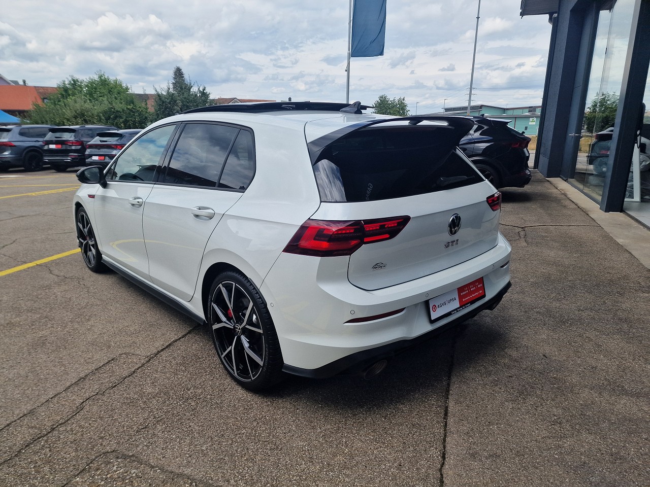 VW Golf 2.0 TSI GTI Clubsport DSG-image-3