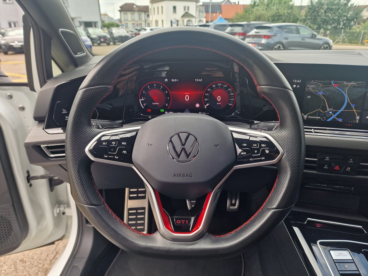 VW Golf 2.0 TSI GTI Clubsport DSG-image-14