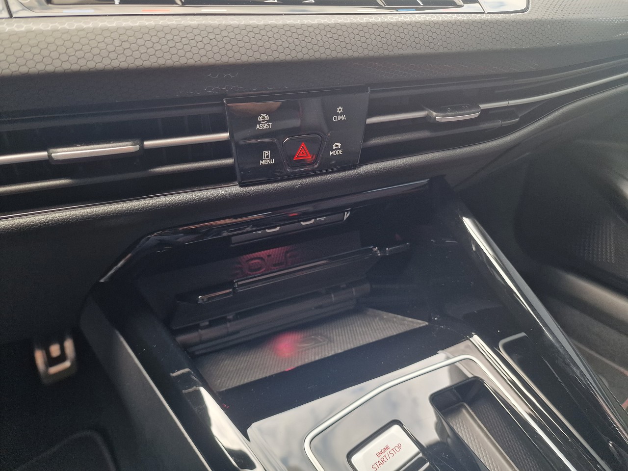 VW Golf 2.0 TSI GTI Clubsport DSG-image-26
