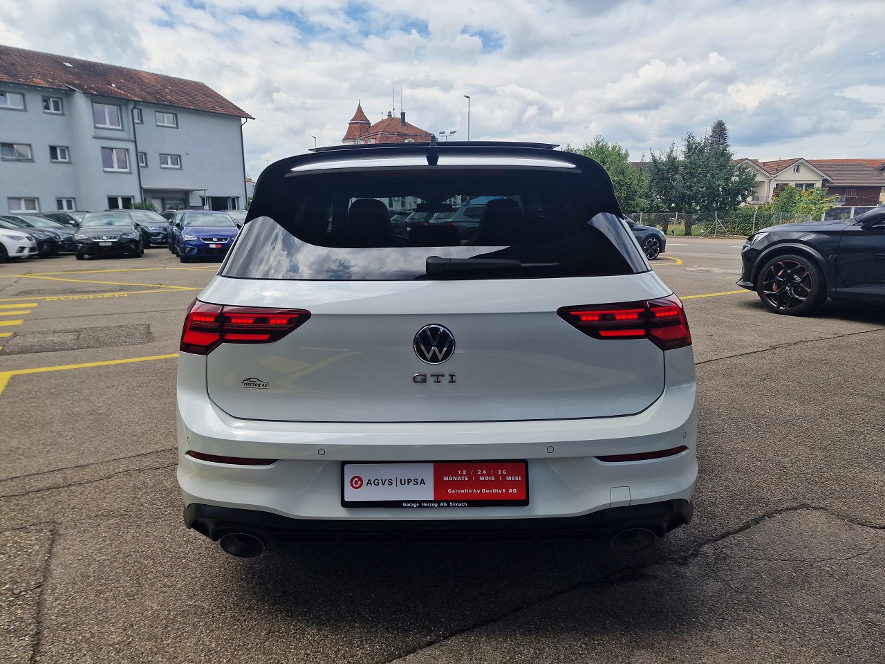 VW Golf 2.0 TSI GTI Clubsport DSG-image-4