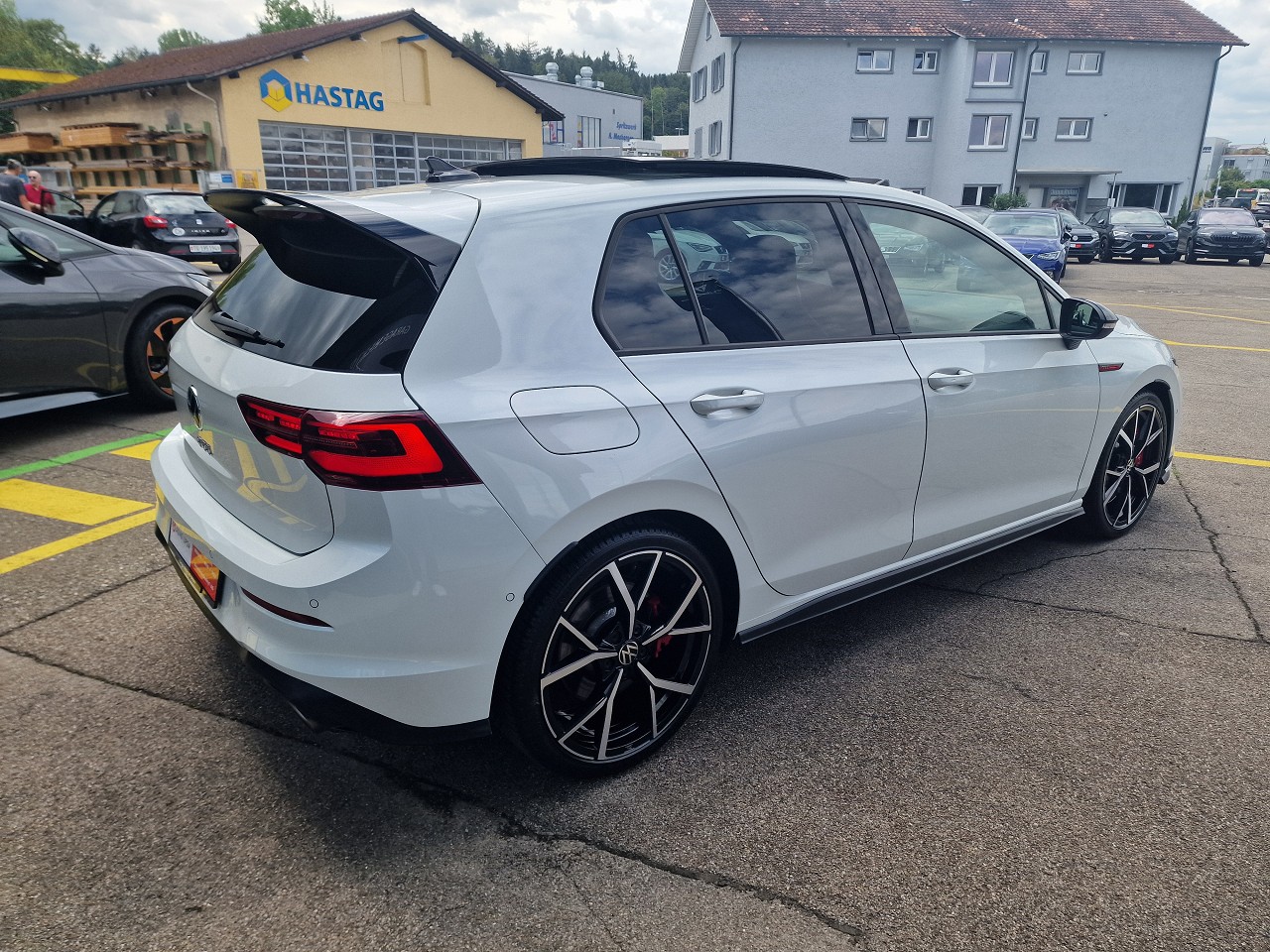 VW Golf 2.0 TSI GTI Clubsport DSG-image-5