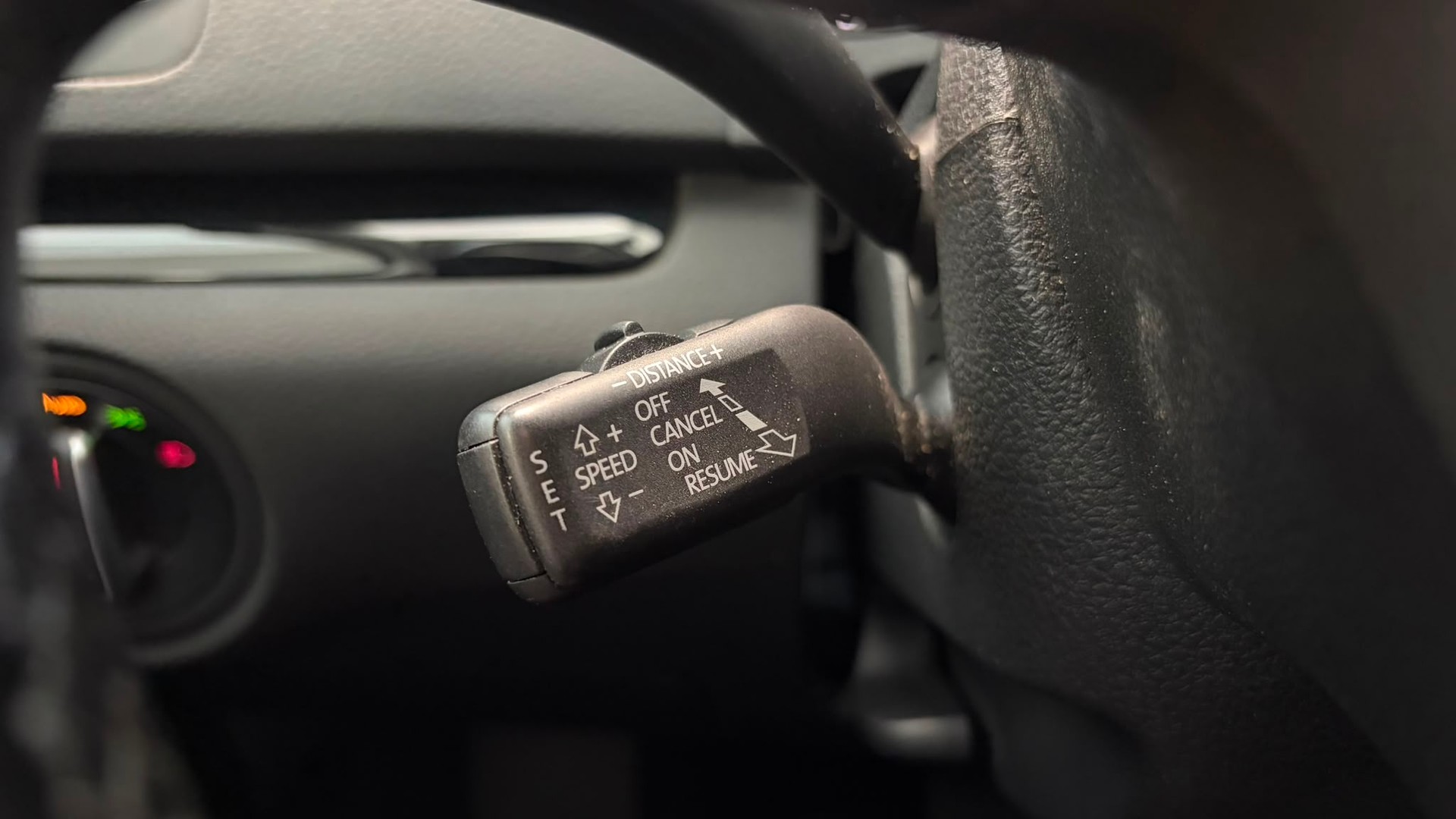 SEAT Alhambra 2.0 TDI Style DSG – Familienvan mit Top-Ausstattung-image-12
