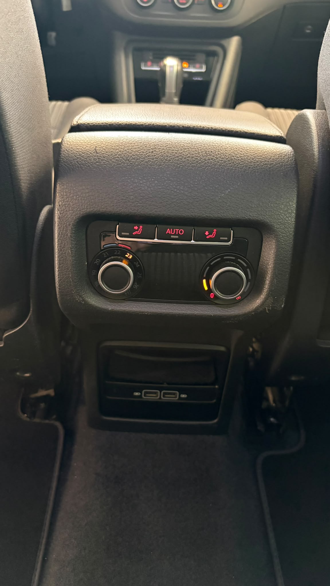 SEAT Alhambra 2.0 TDI Style DSG – Familienvan mit Top-Ausstattung-image-10