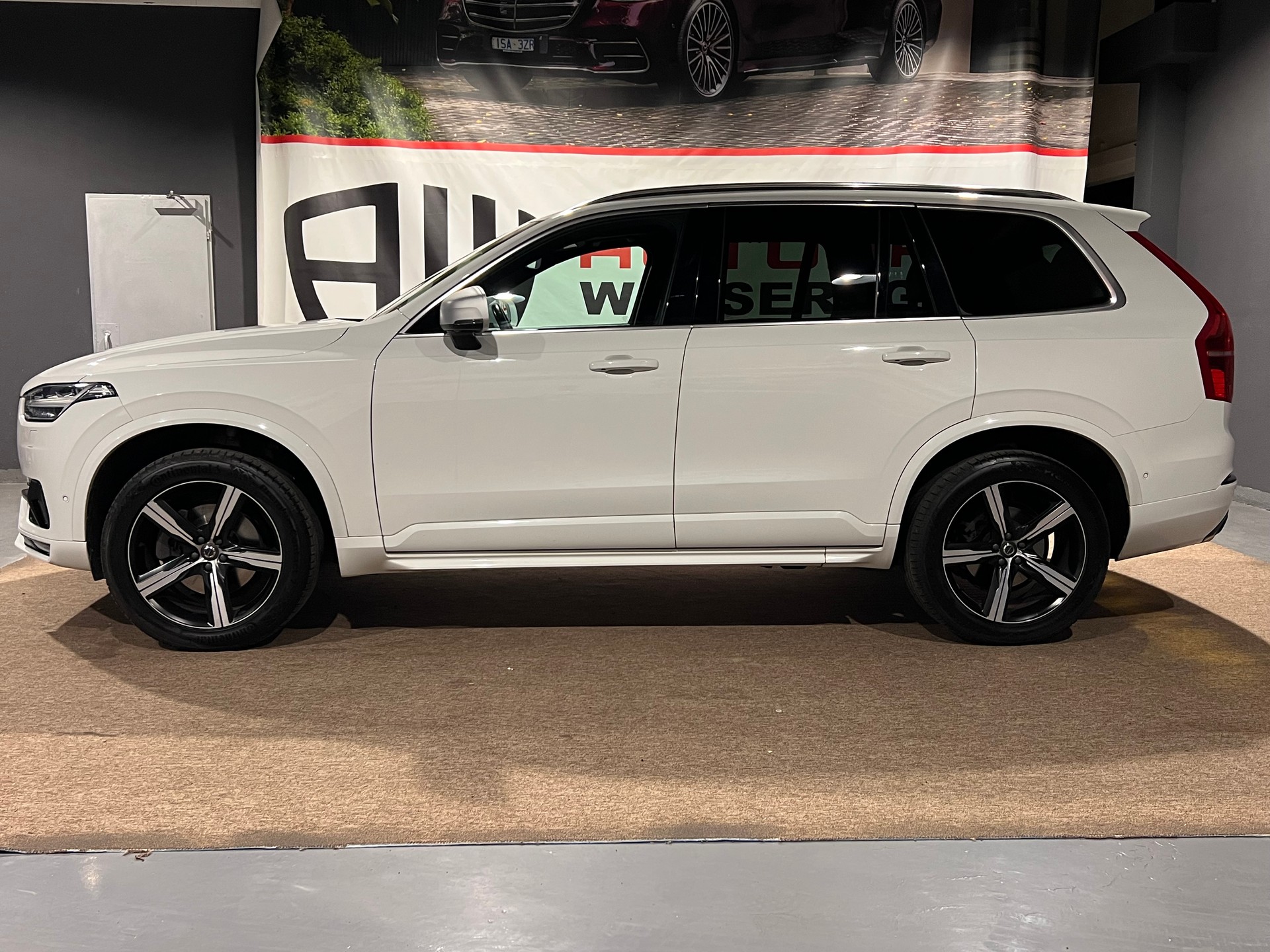 VOLVO XC90 T6 AWD R-Design Geartronic-image-6