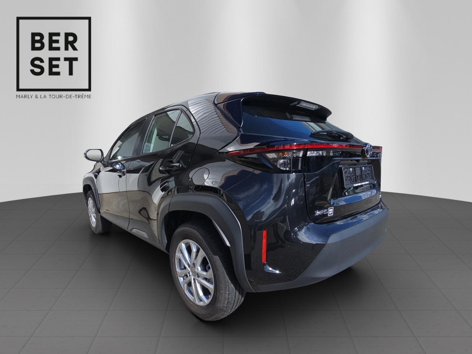 TOYOTA Yaris Cross 1.5 VVT-i HSD Comfort AWD-i-image-6