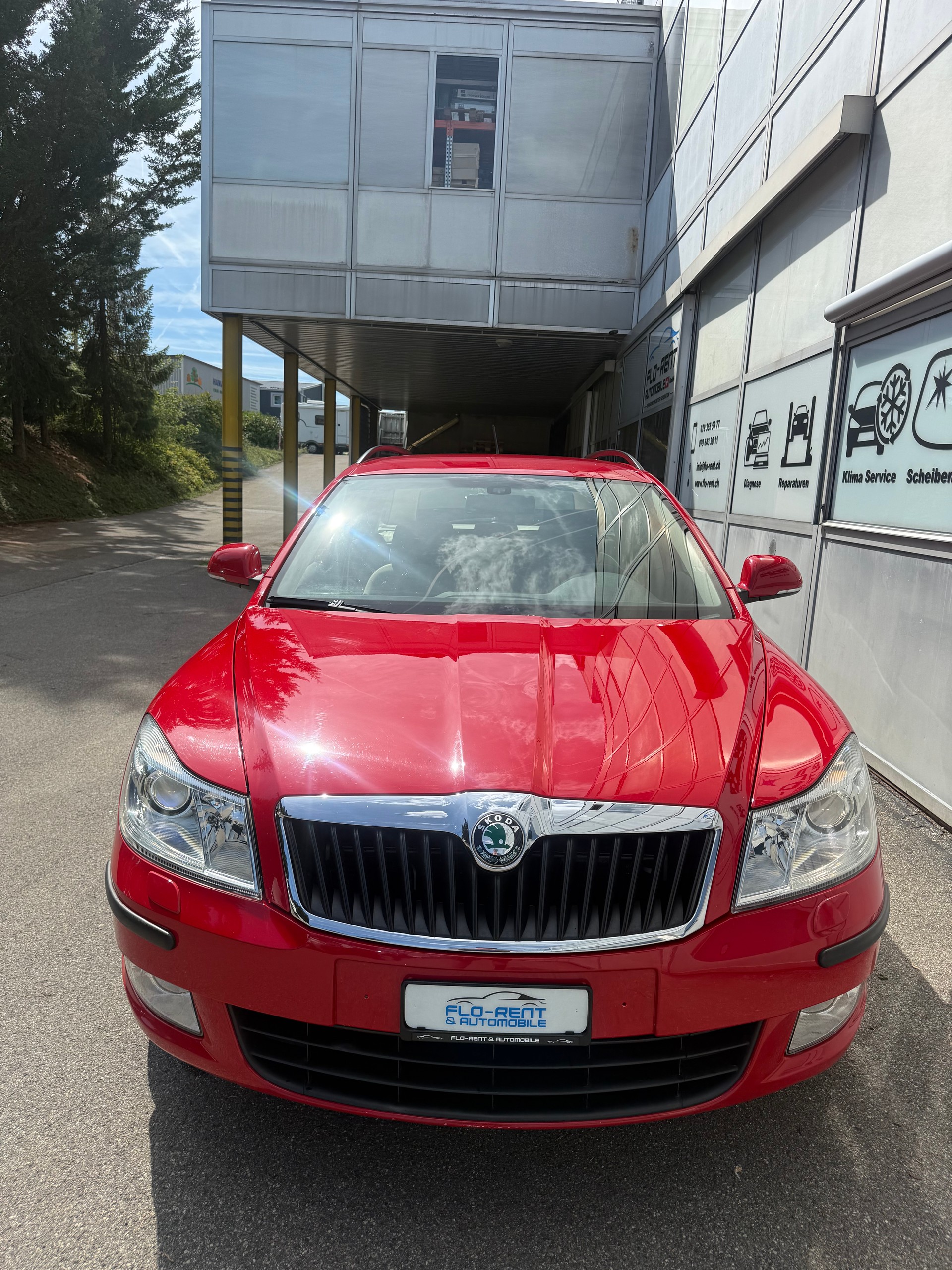 SKODA Octavia Combi 2.0 TDI Adventure 4x4 DSG || Frisch ab MFK-image-8