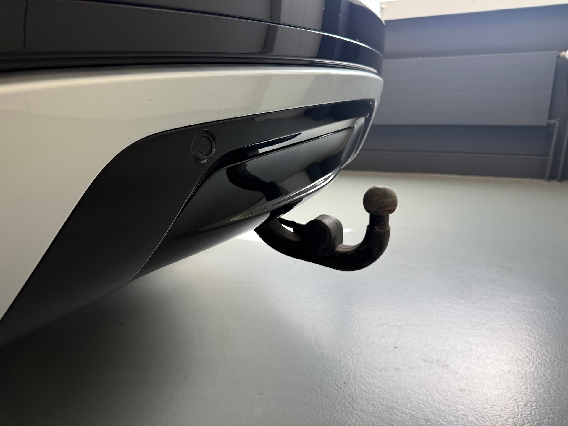 LAND ROVER Range Rover Velar R-Dynamic D 200 SE Automatic-image-6
