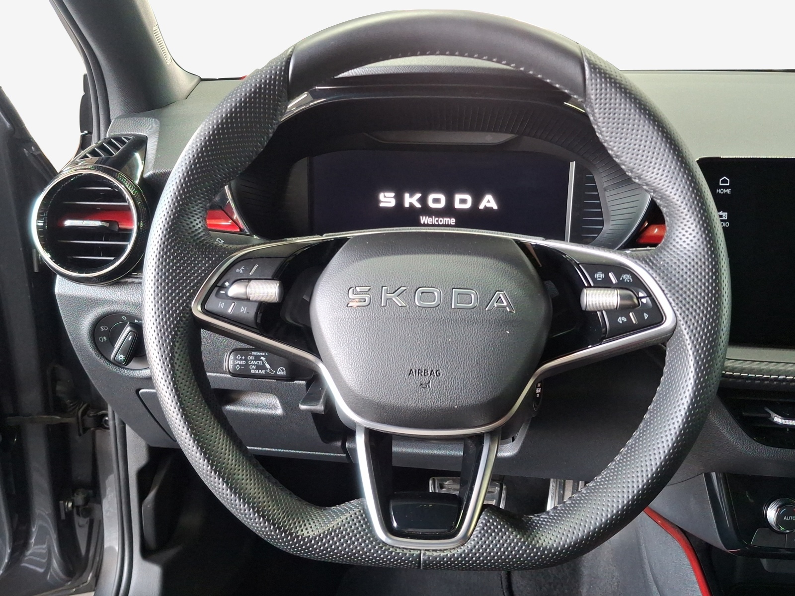 SKODA Fabia 1.5 TSI Monte Carlo DSG-image-9