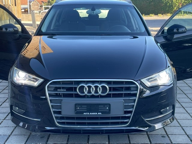 AUDI A3 Sportback 2.0 TDI Attraction quattro-image-4
