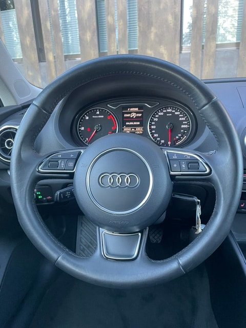 AUDI A3 Sportback 2.0 TDI Attraction quattro-image-19