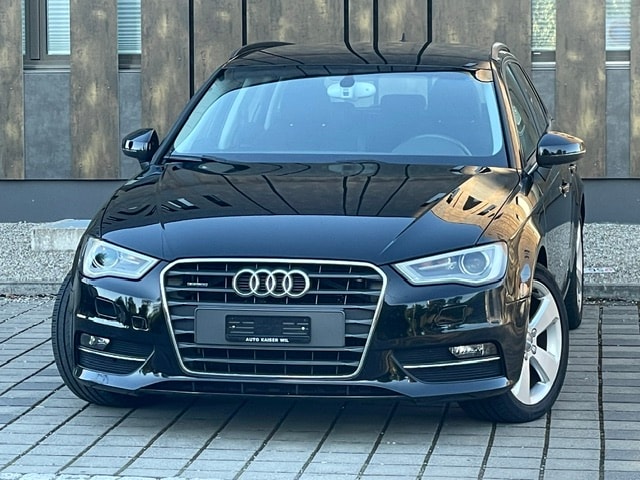 AUDI A3 Sportback 2.0 TDI Attraction quattro-image-0