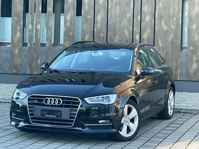 AUDI A3 Sportback 2.0 TDI Attraction quattro-image-1