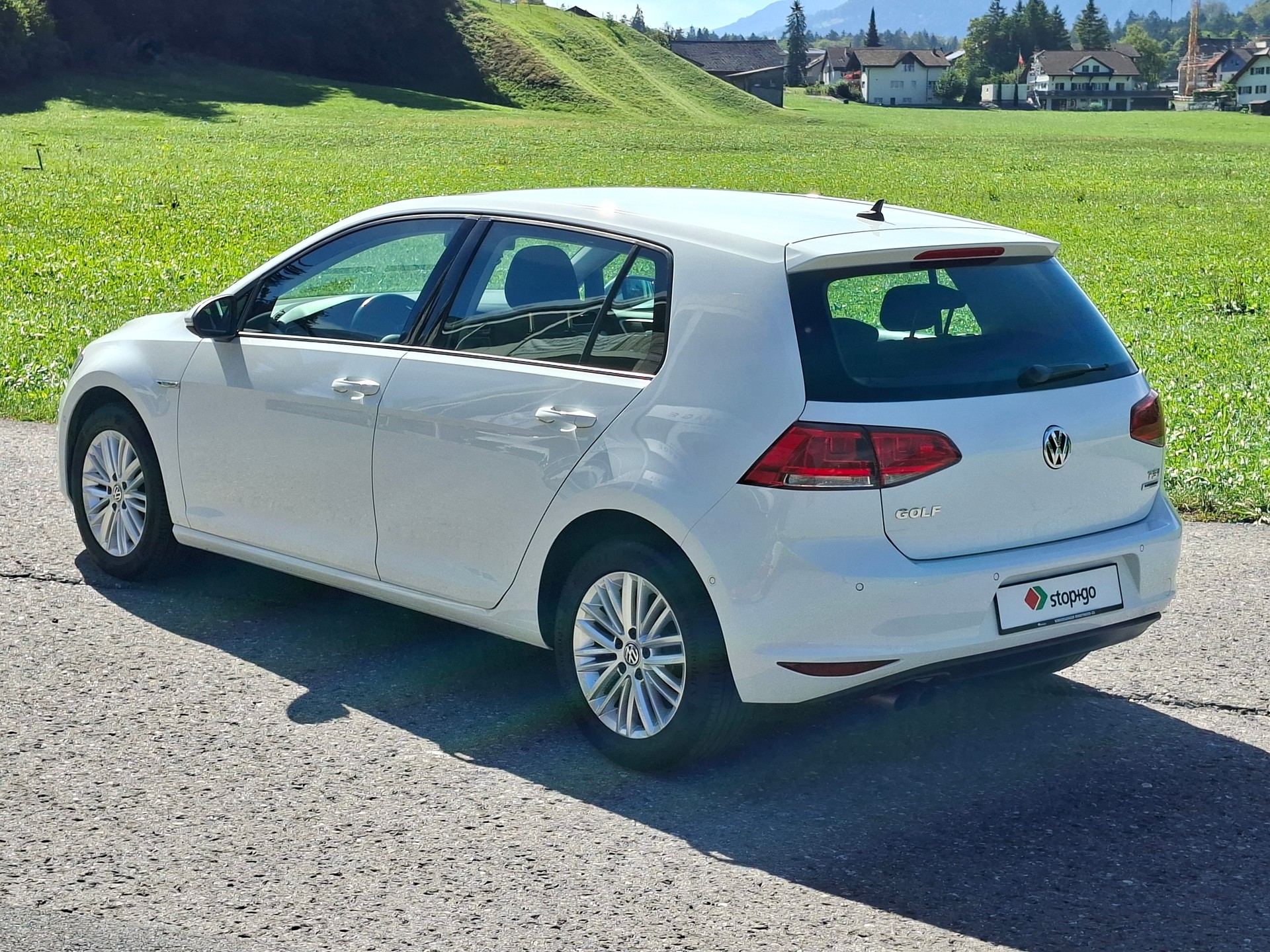 VW Golf 1.4 TSI Cup *8-fach bereift+ab MFK*-image-2
