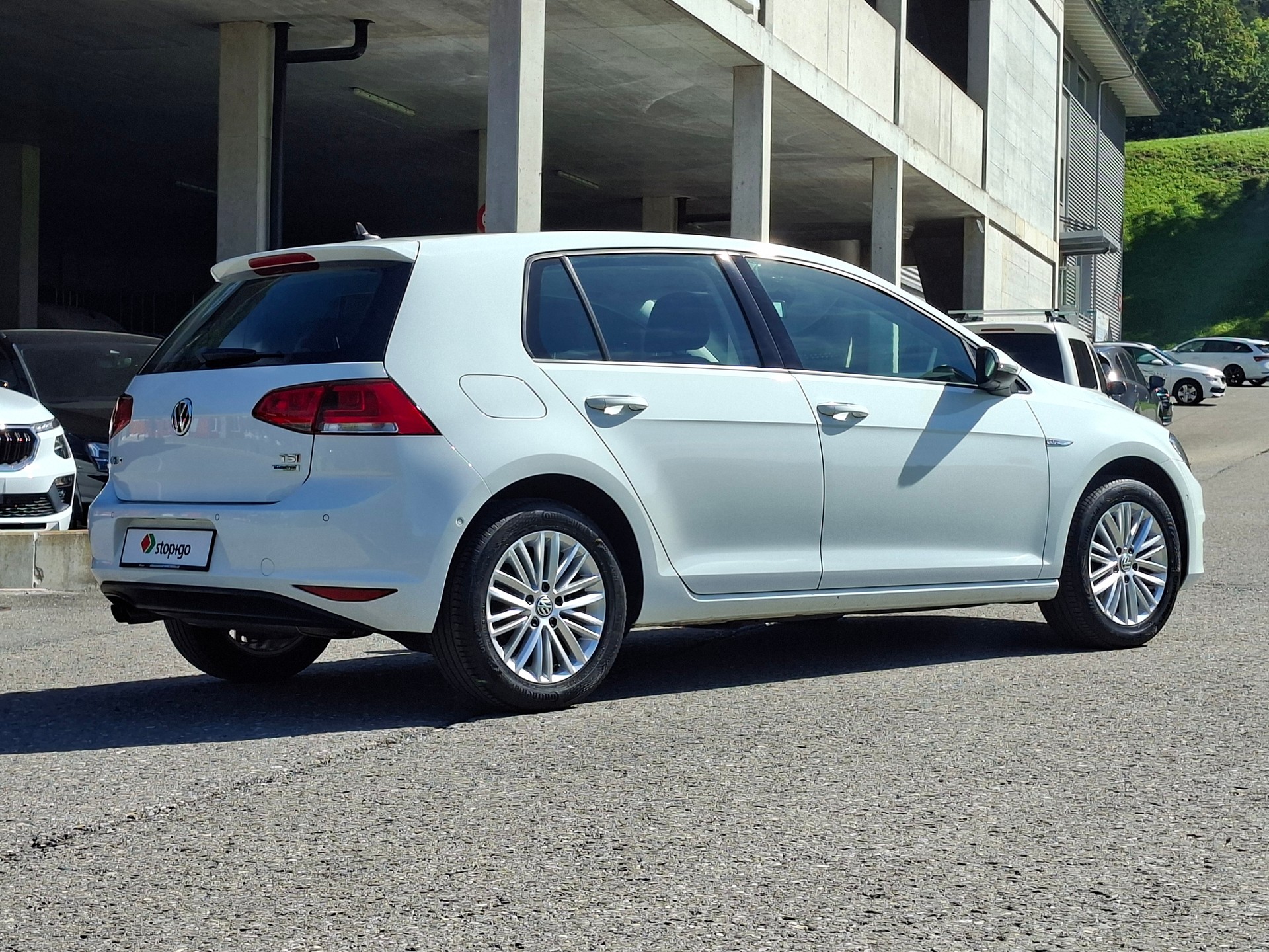 VW Golf 1.4 TSI Cup *8-fach bereift+ab MFK*-image-4