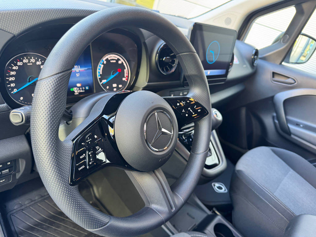 MERCEDES-BENZ eCitan Kasten S Worker 45 kWh-image-8