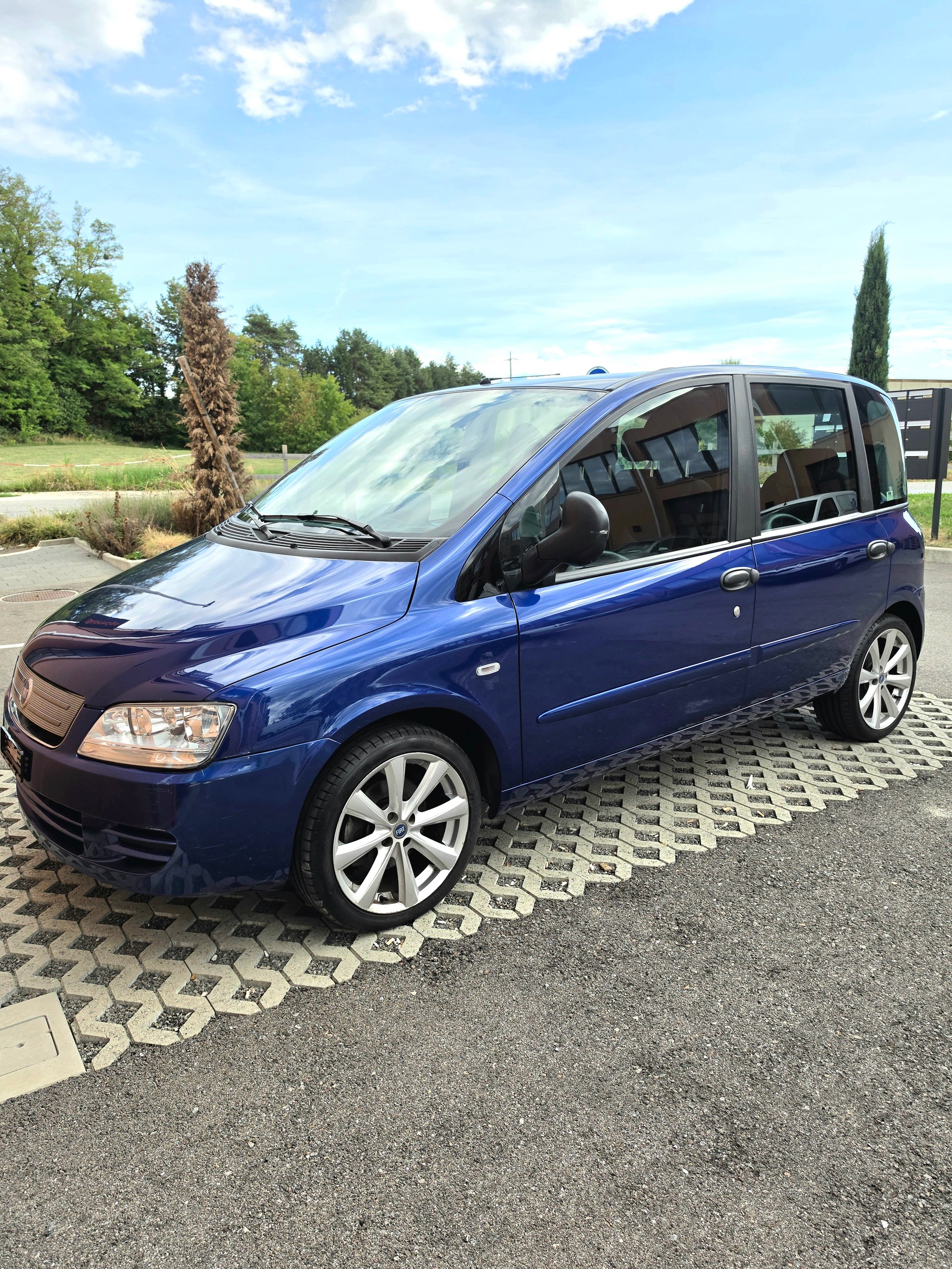FIAT Multipla 1.6 16V Swiss-image-0