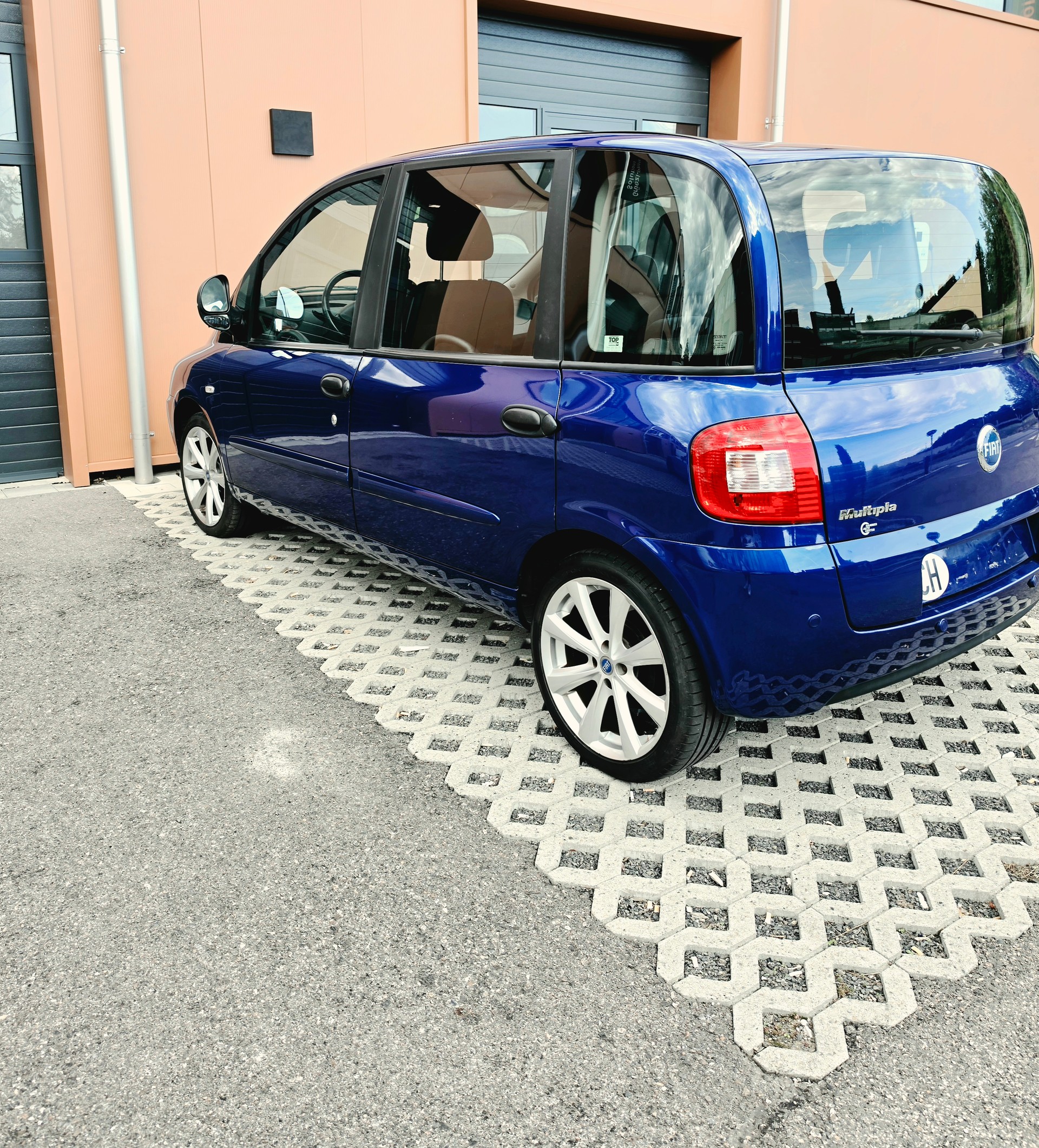 FIAT Multipla 1.6 16V Swiss-image-2