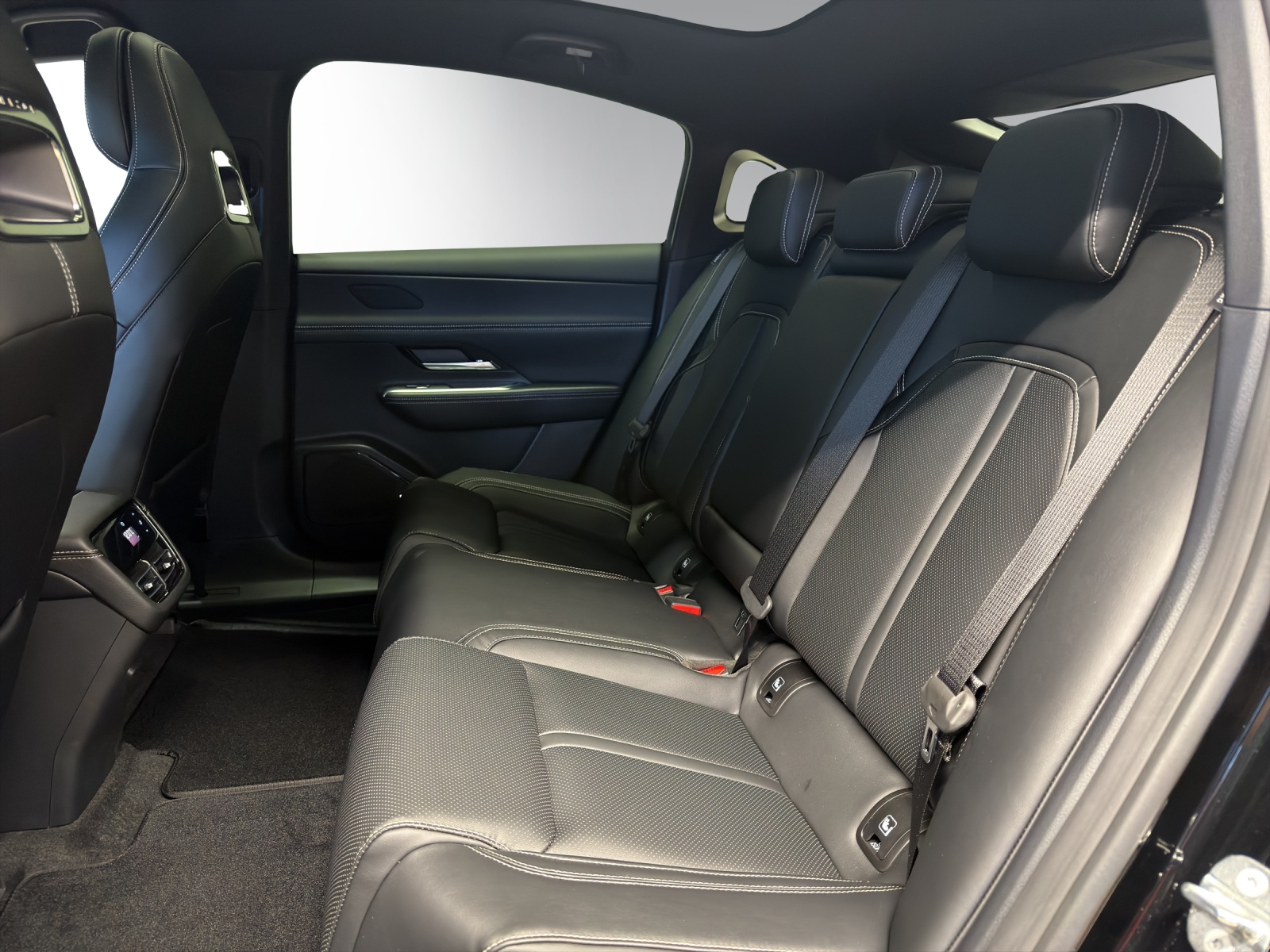 MAZDA 6e 258 69kWh Takumi-image-10