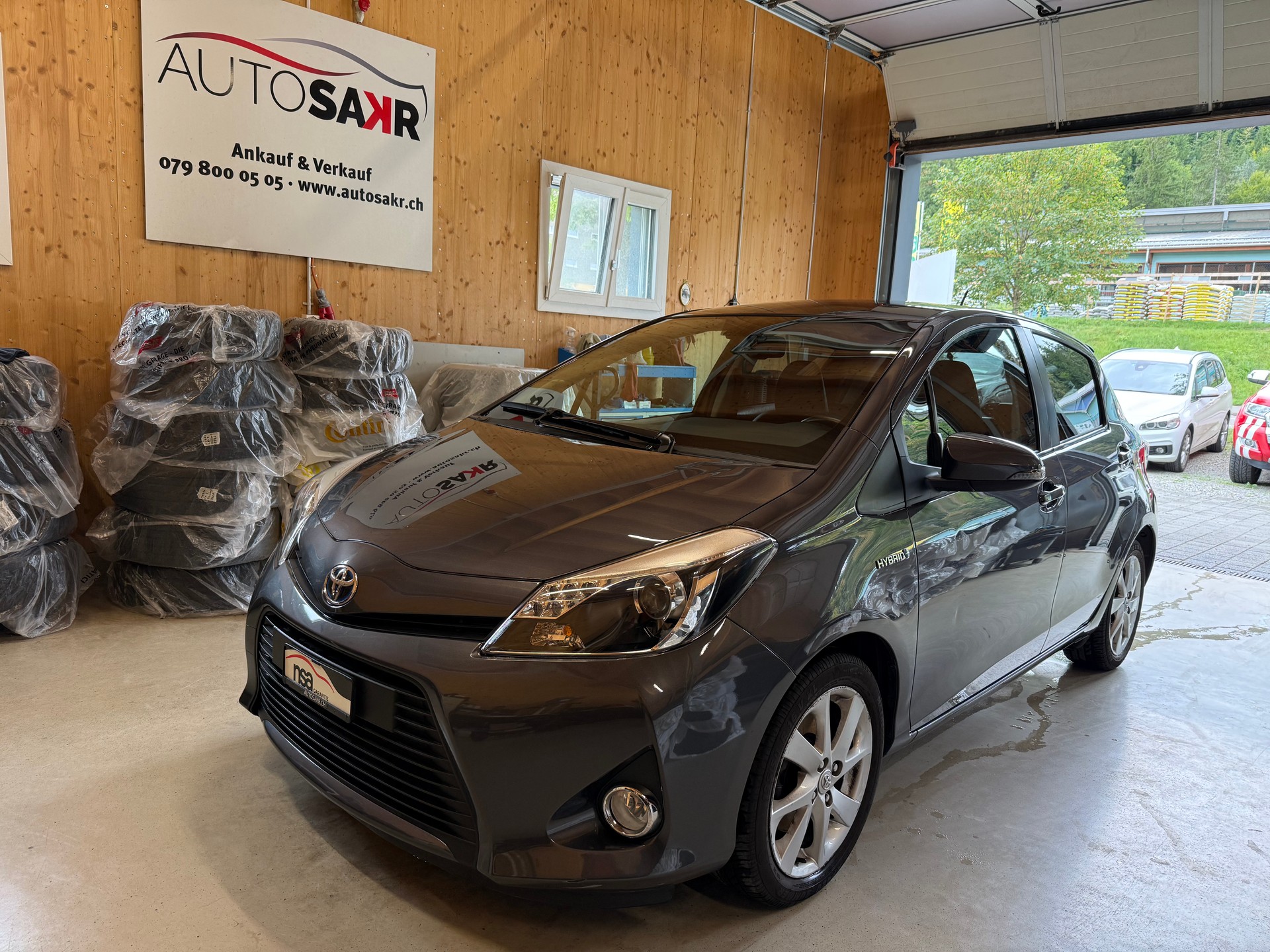 TOYOTA Yaris 1.5 VVT-i Hybrid Sol Premium CVT-image-0