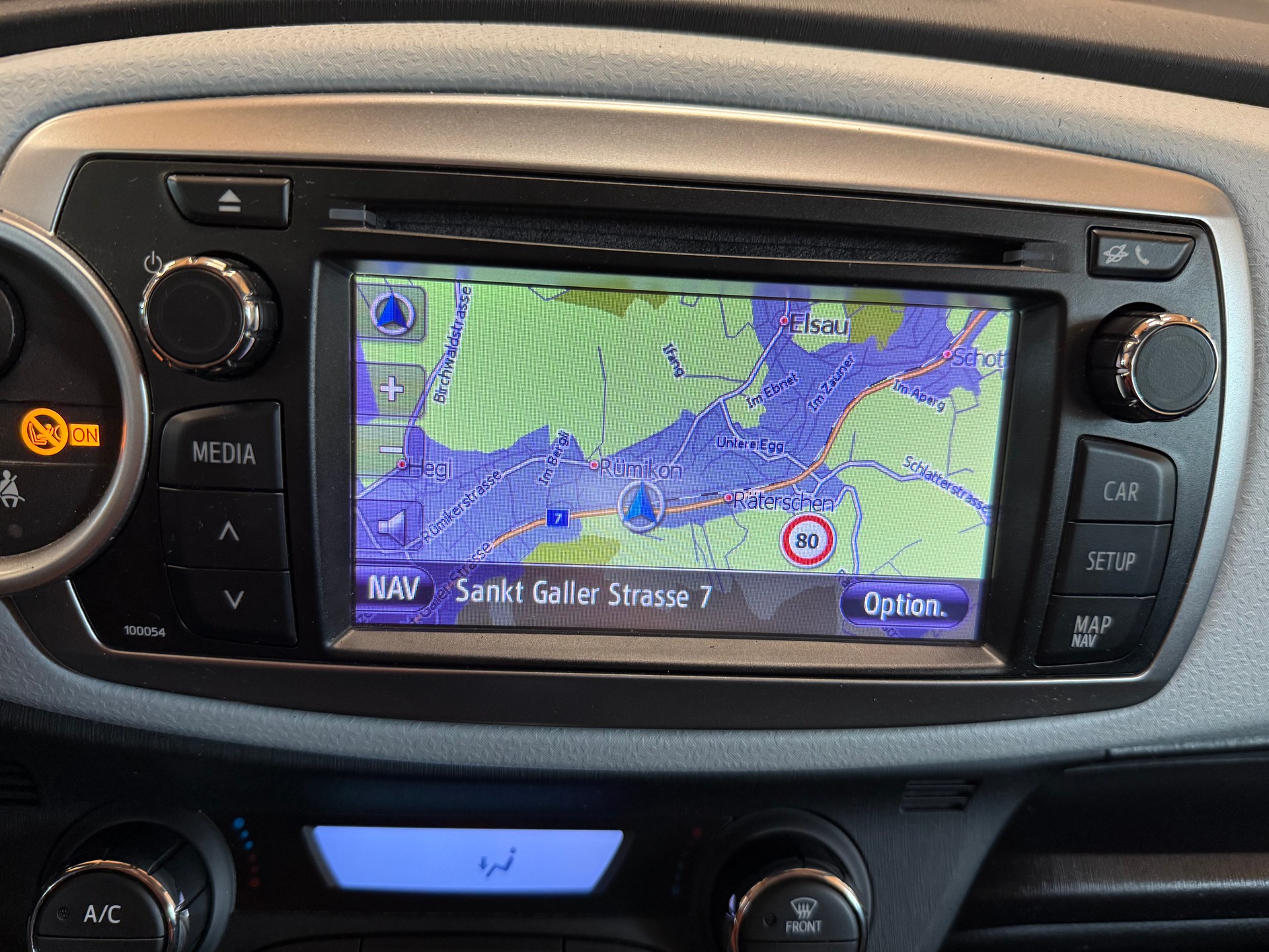 TOYOTA Yaris 1.5 VVT-i Hybrid Sol Premium CVT-image-12