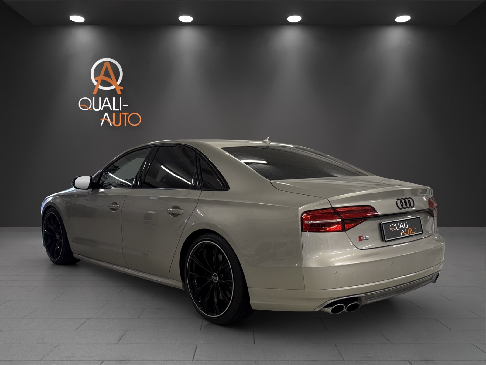 AUDI S8 4.0 TFSI V8 quattro tiptronic-image-3