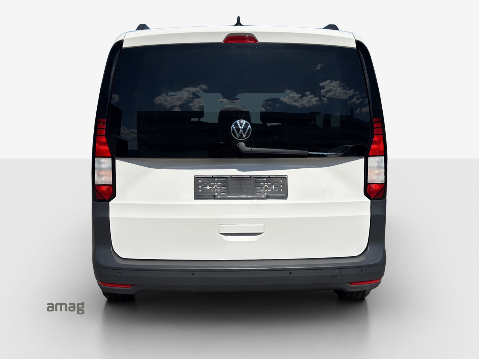 VW Caddy 2.0 TDI-image-8