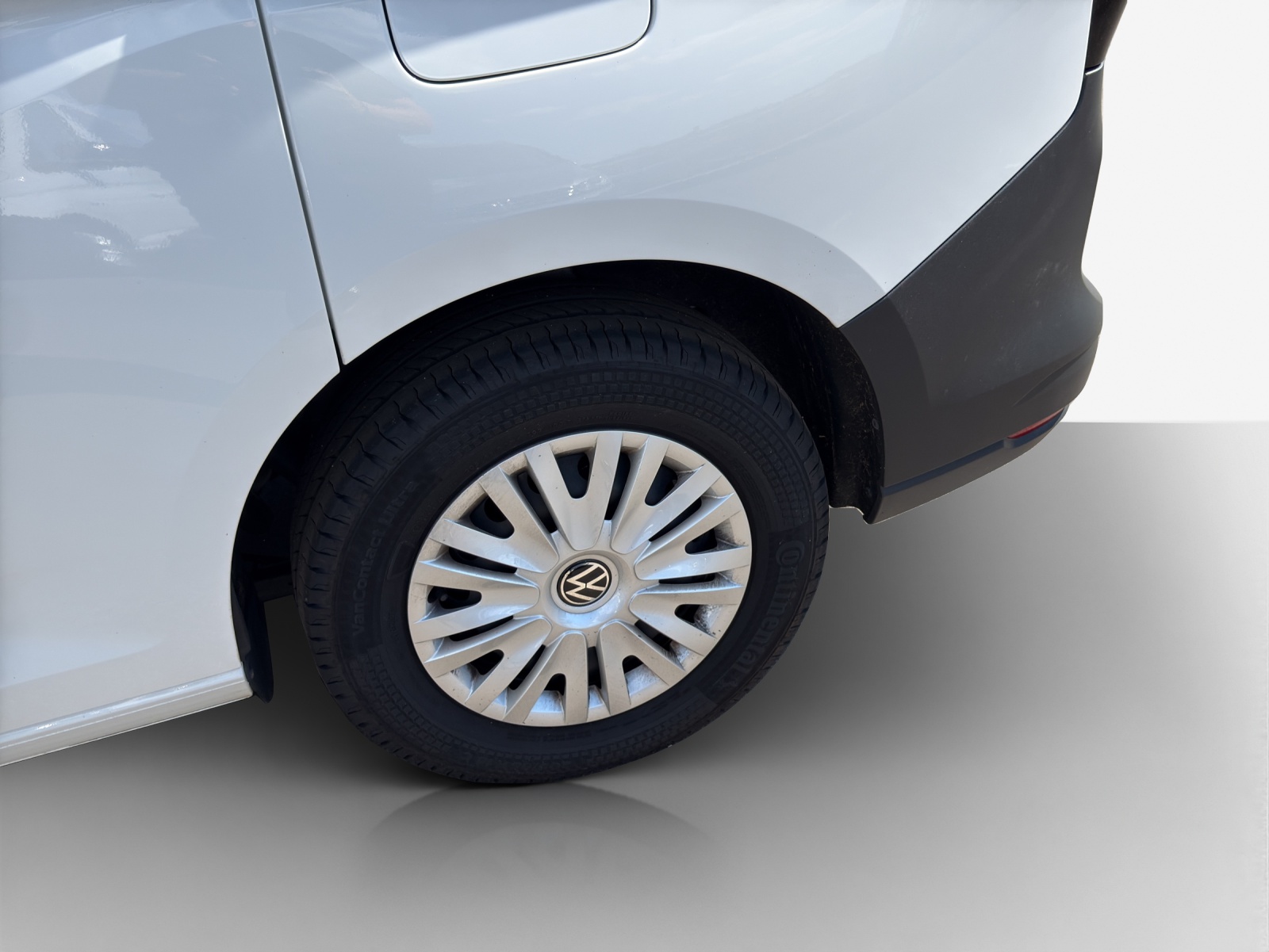VW Caddy 2.0 TDI-image-3