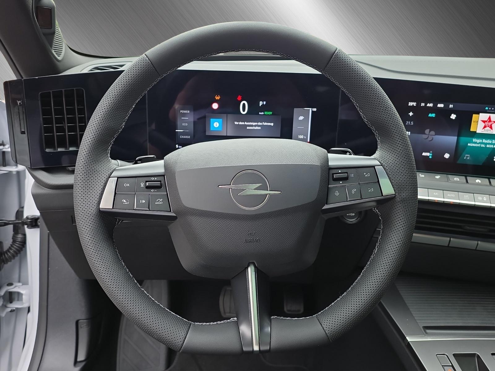 OPEL Astra-e Sports Tourer Ultimate-image-13