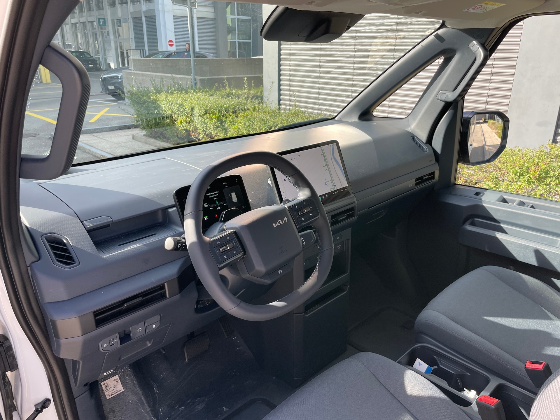 KIA PV5 Cargo 71.2 kWh Elite L2H1, 2-Schiebetüren und Wärmepumpe-image-8