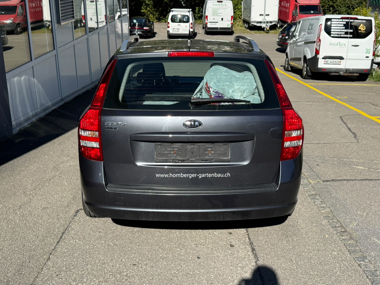 KIA Cee'd Sporty Wagon 2.0 16V Trend-image-7