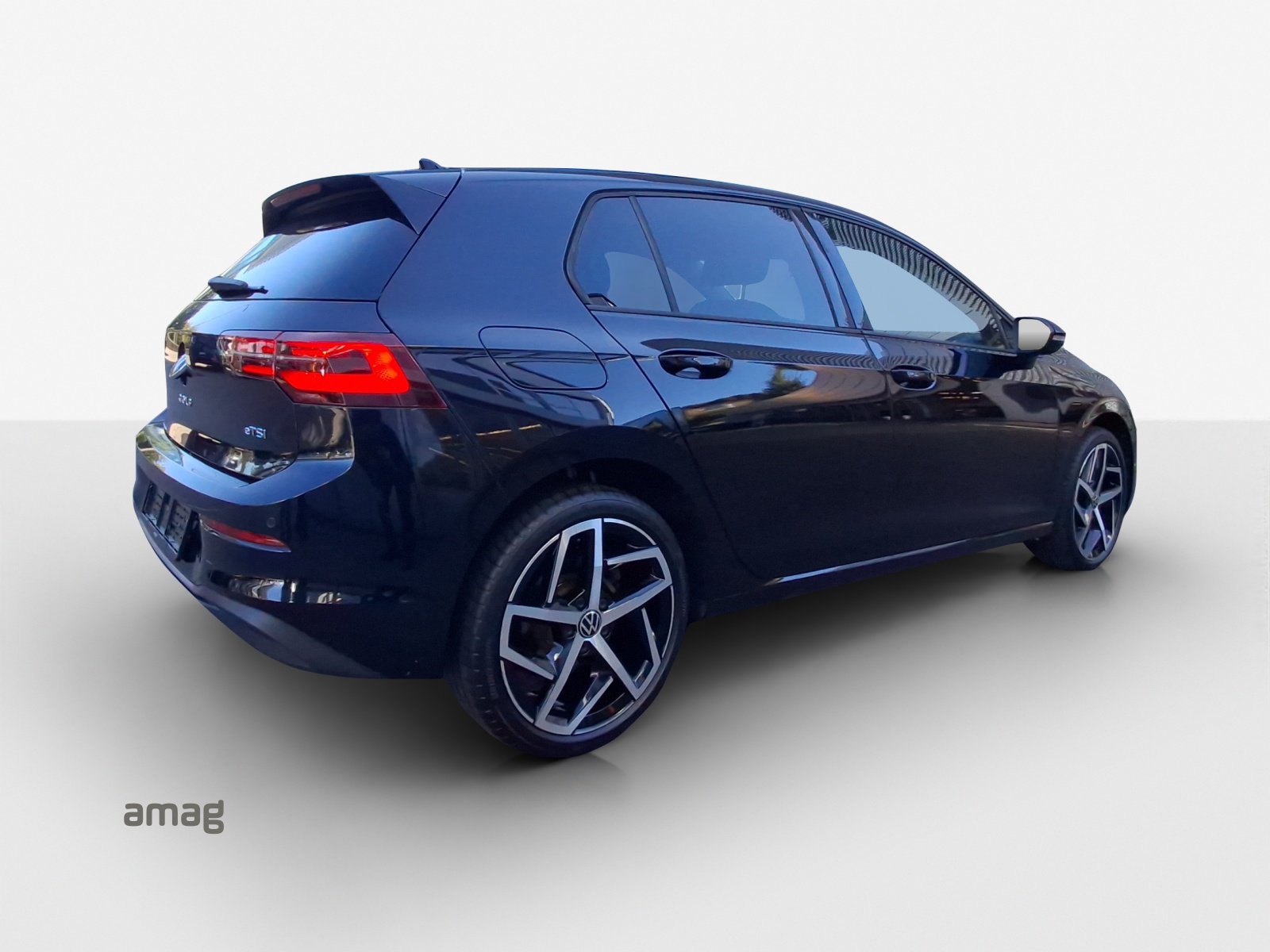VW Golf 1.5 e TSI ACT Life DSG-image-4