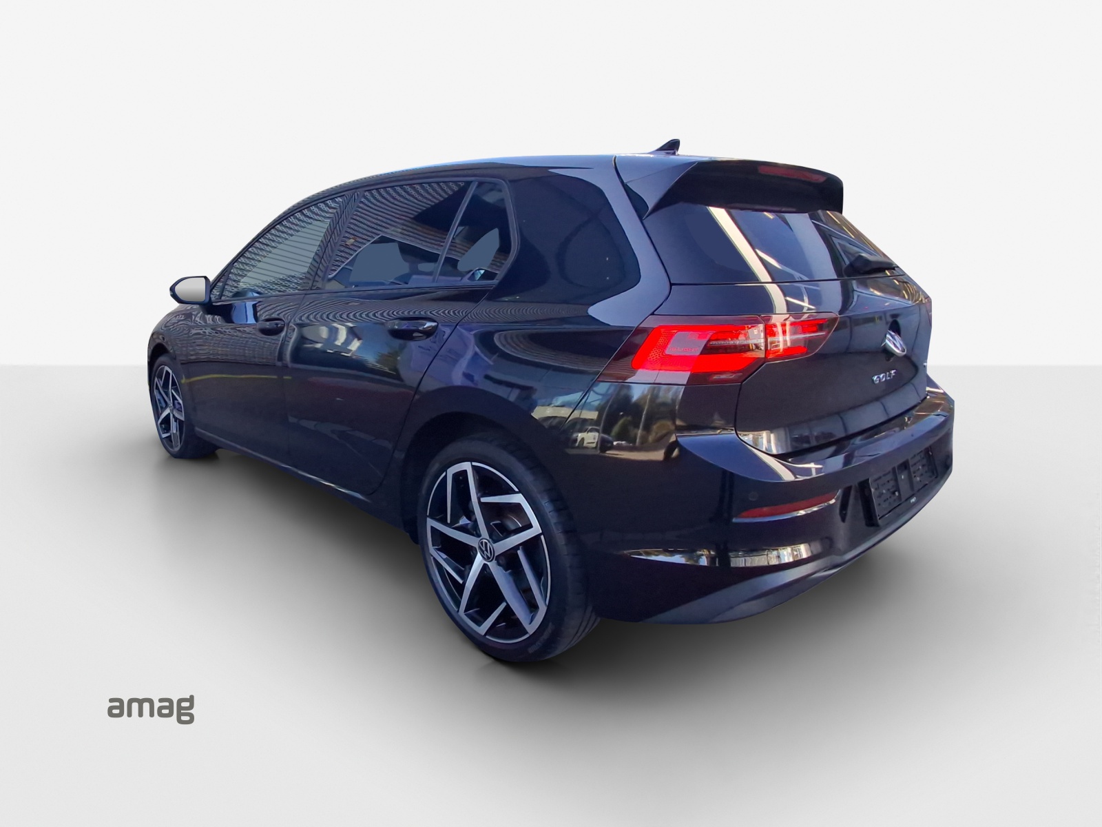VW Golf 1.5 e TSI ACT Life DSG-image-2