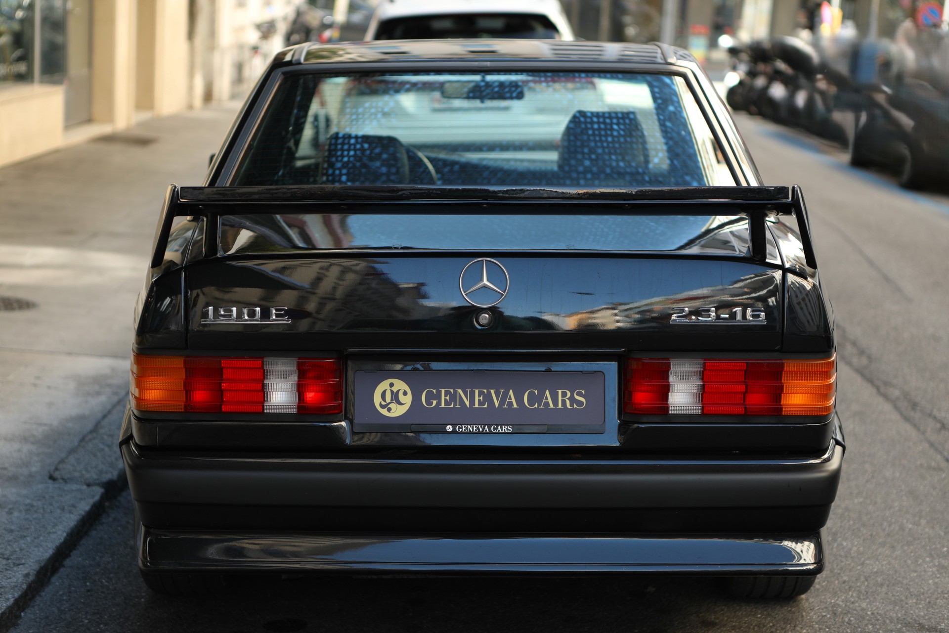 MERCEDES-BENZ 190E 2.3 - 16-image-7