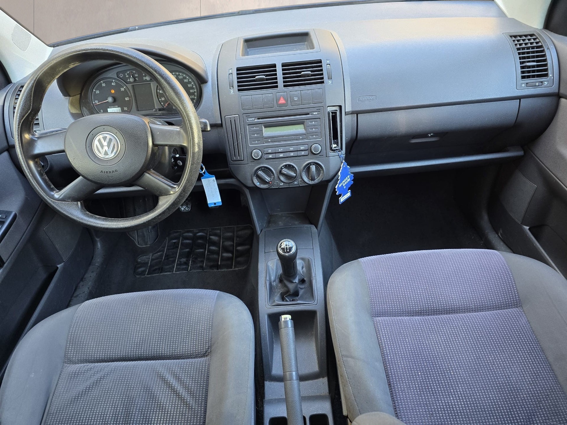 VW Polo 1.2 12V Comfortline-image-11