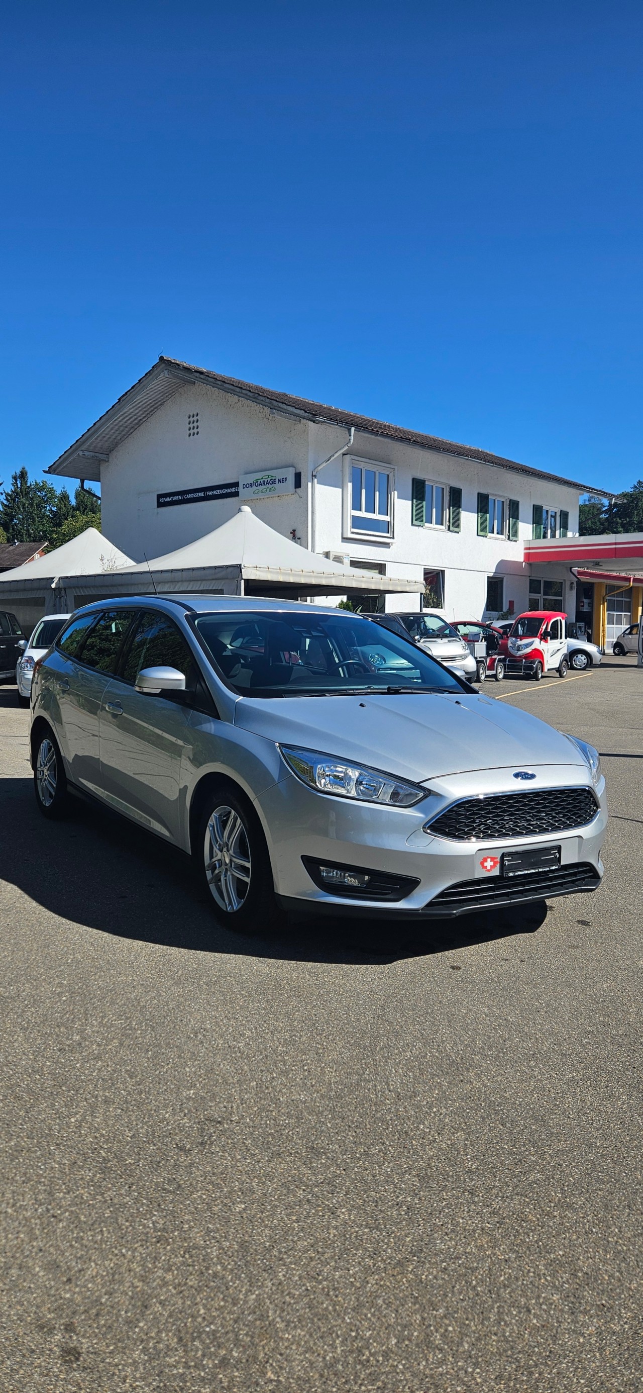 FORD Focus 1.0 SCTi Trend-image-1