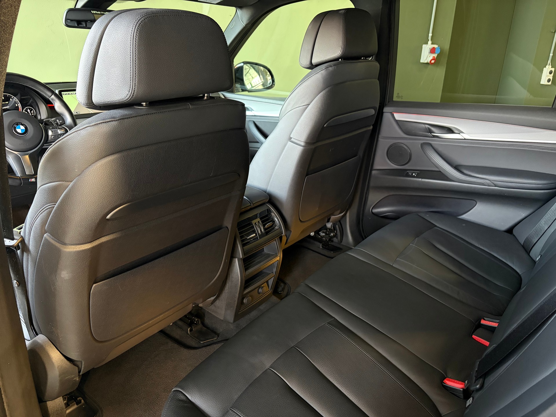 BMW X5 xDrive 40d Steptronic *** M-Sport ***-image-11