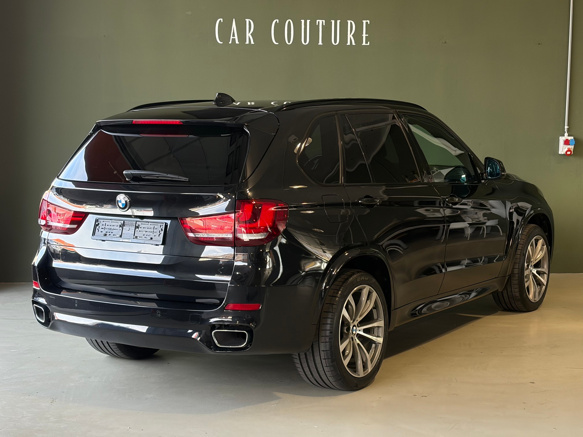 BMW X5 xDrive 40d Steptronic *** M-Sport ***-image-3