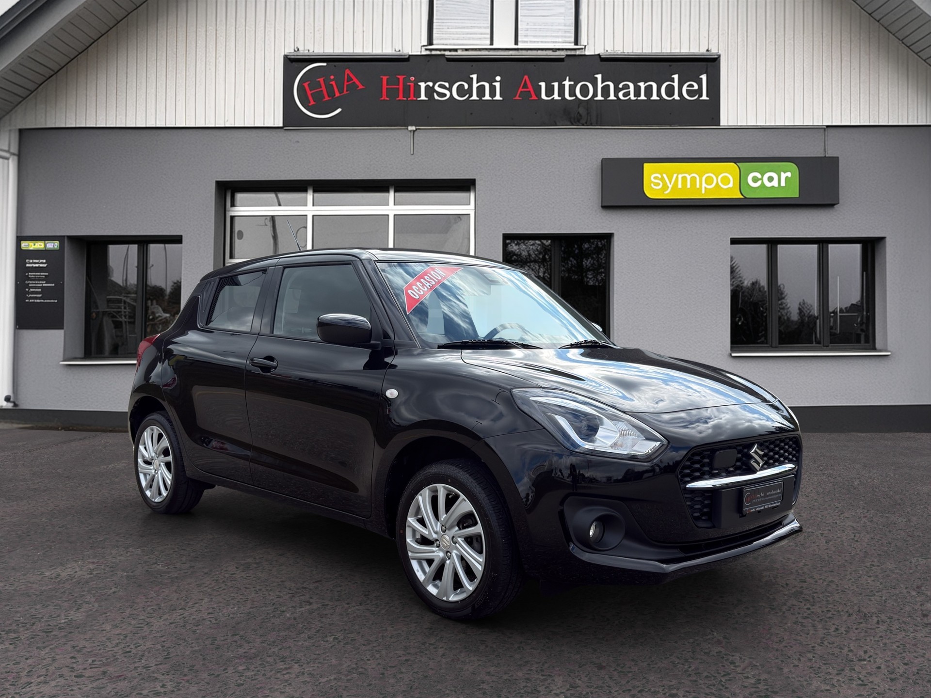 SUZUKI Swift 1.2 Compact + 4x4 Hybrid-image-1