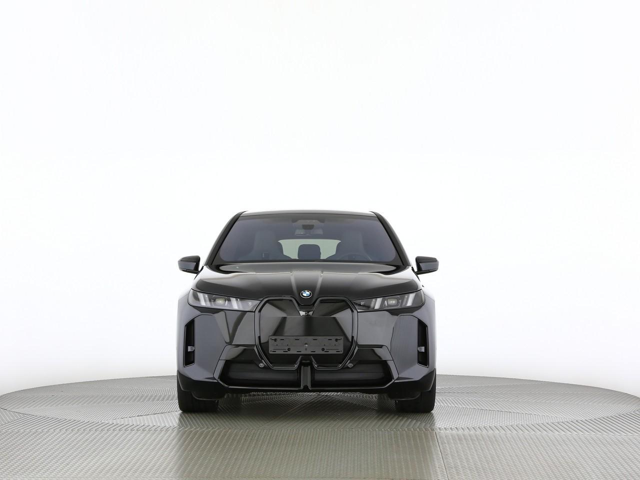 BMW iX xDrive60-image-20