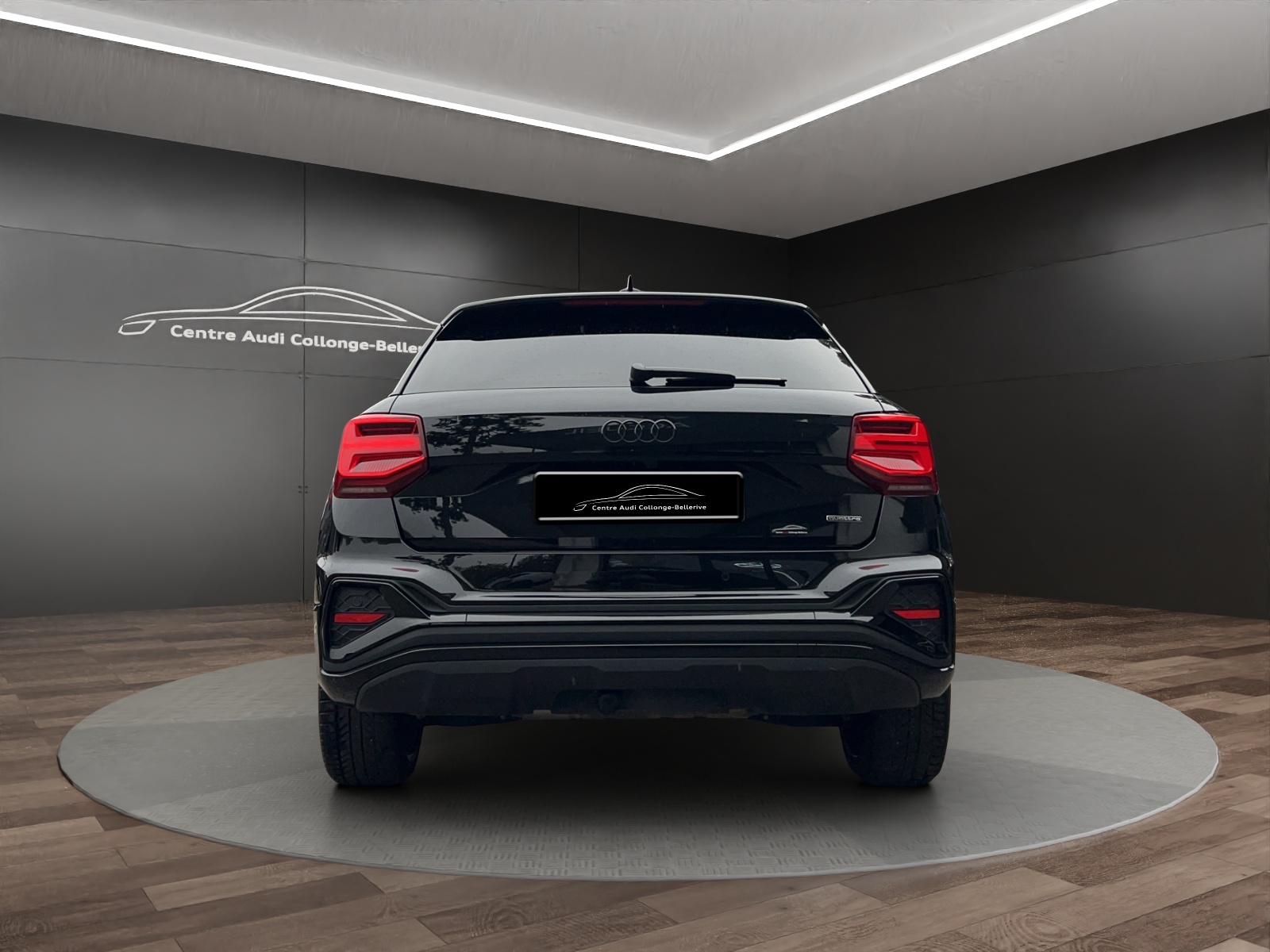 AUDI Q2 40 TFSI S line Attraction quattro S-tronic-image-4
