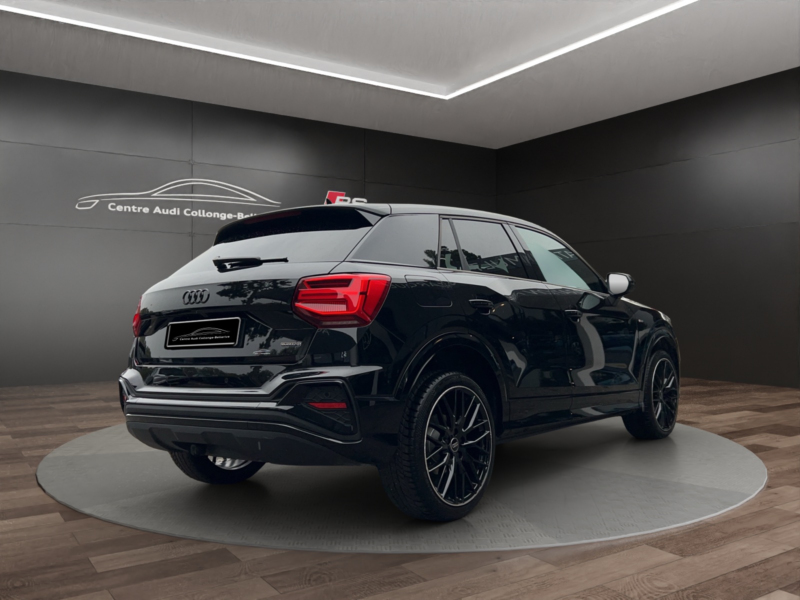 AUDI Q2 40 TFSI S line Attraction quattro S-tronic-image-5