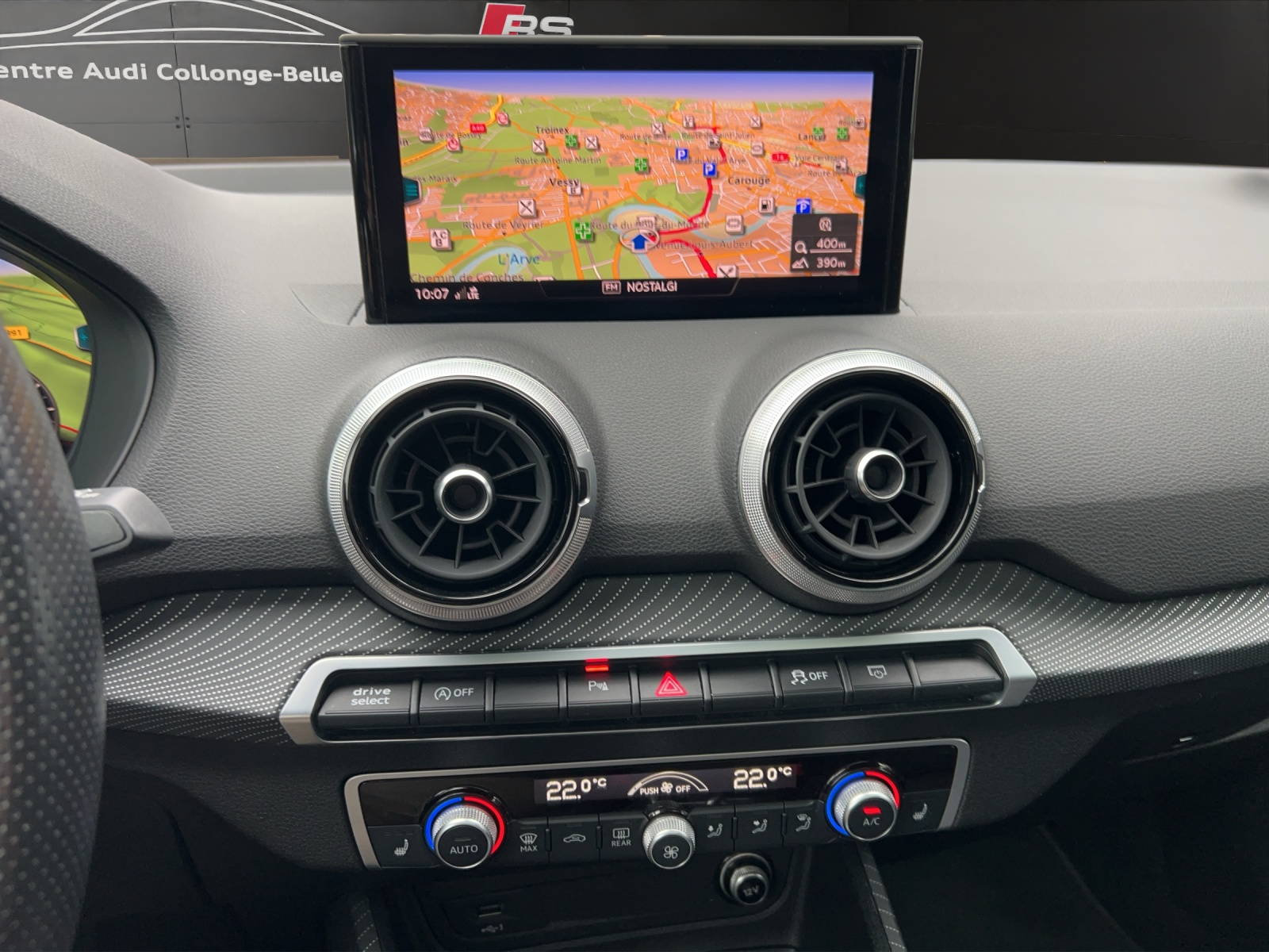 AUDI Q2 40 TFSI S line Attraction quattro S-tronic-image-13