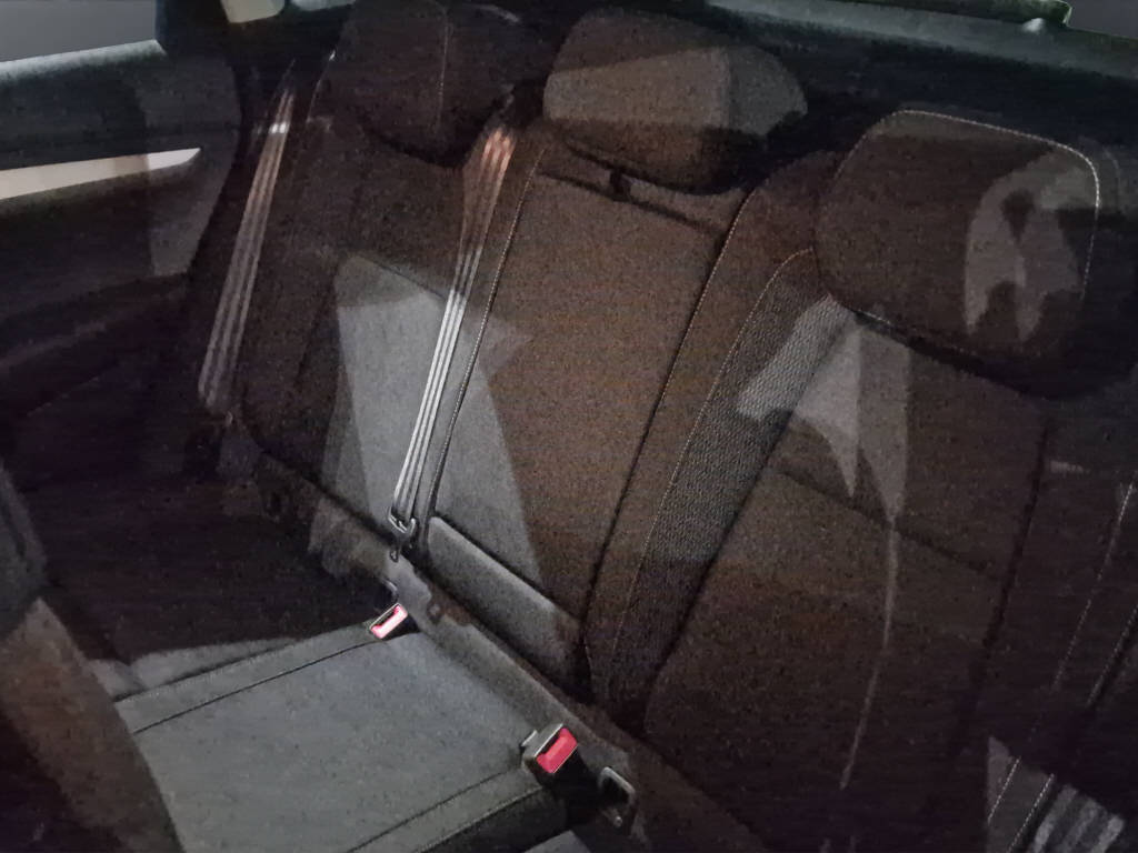SKODA Karoq 2.0 TDI Ambition 4x4 DSG-image-9