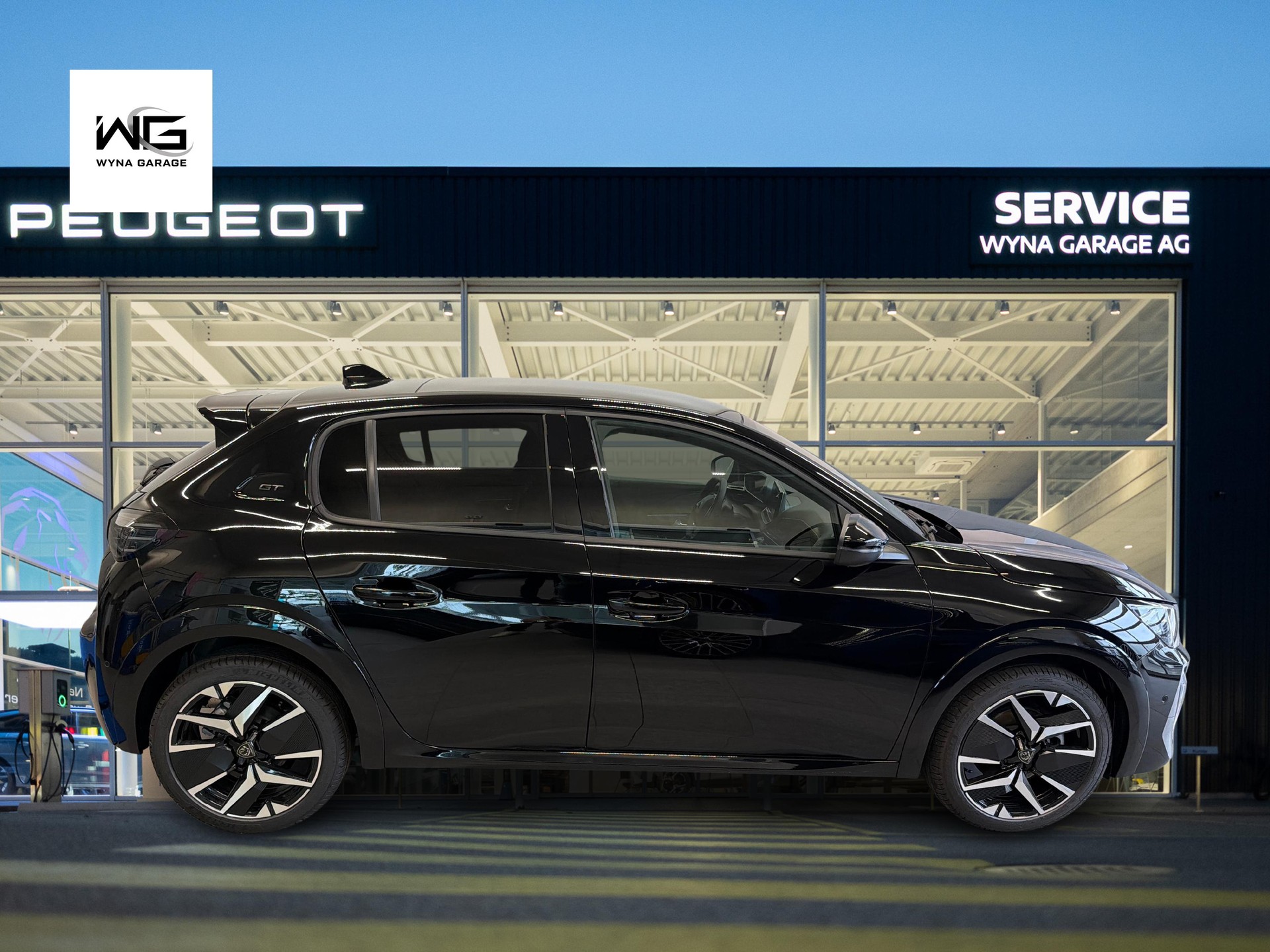 PEUGEOT 208 1.2 Hybrid 145 GT Exclusive-image-5
