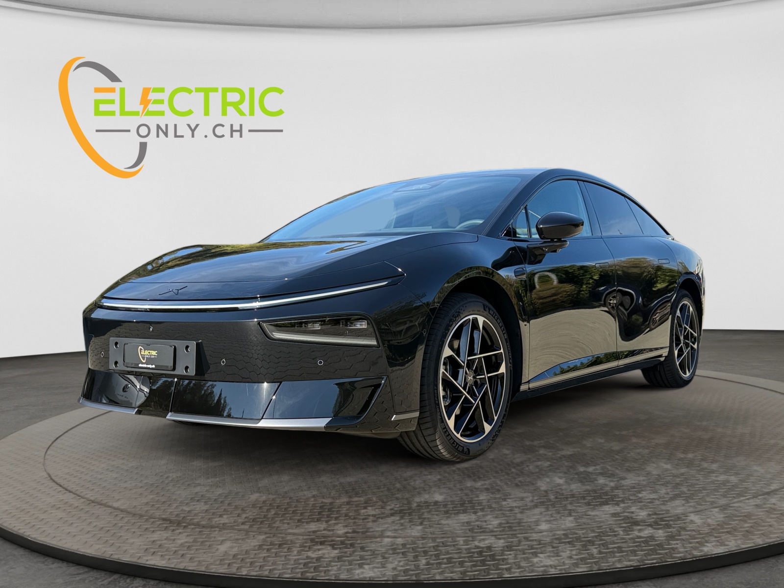 XPENG P7+ Long Range RWD 74.9kWh-image-0
