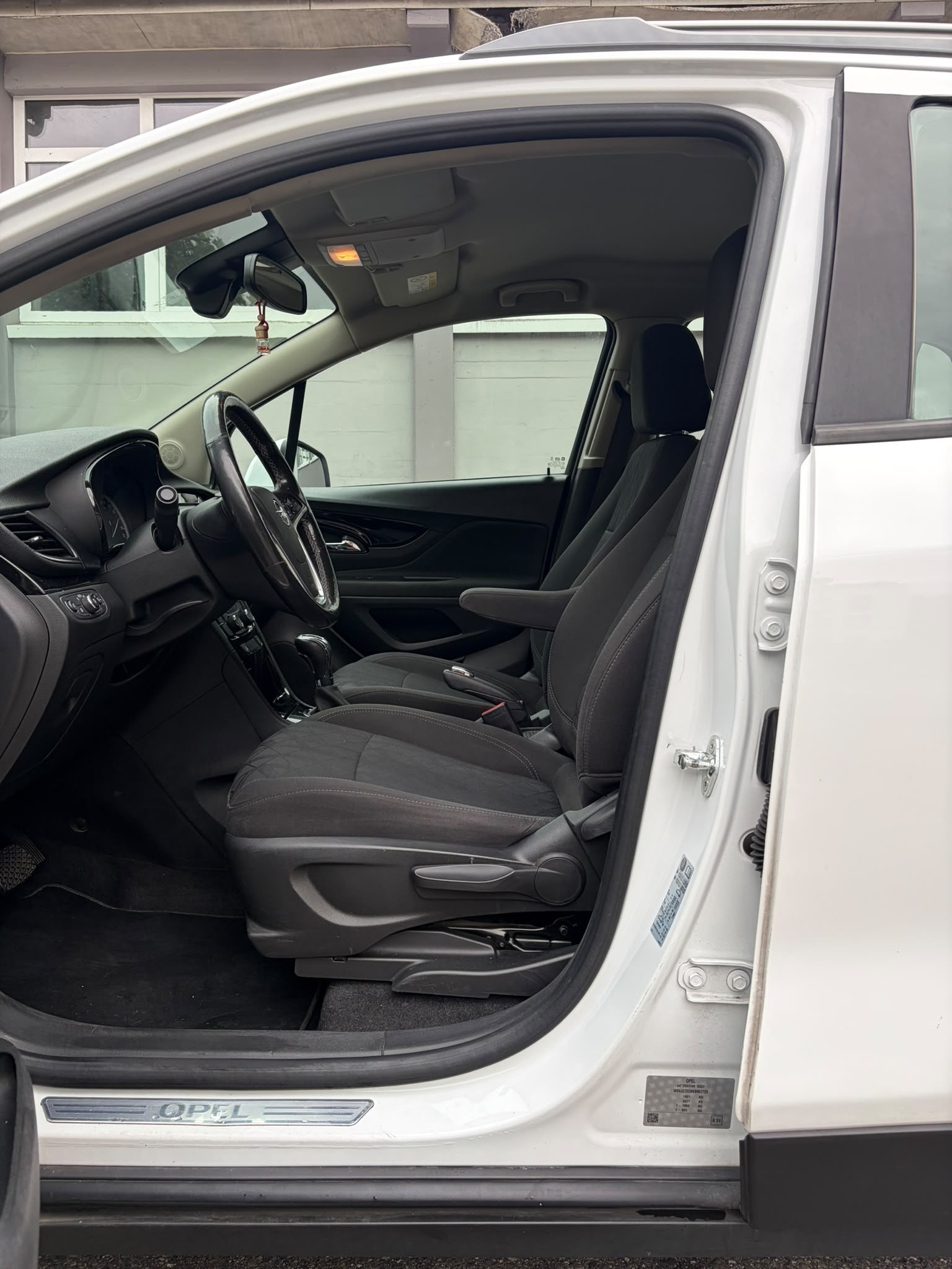 OPEL Mokka X 1.6 CDTi Excellence 2WD Automatic-image-6